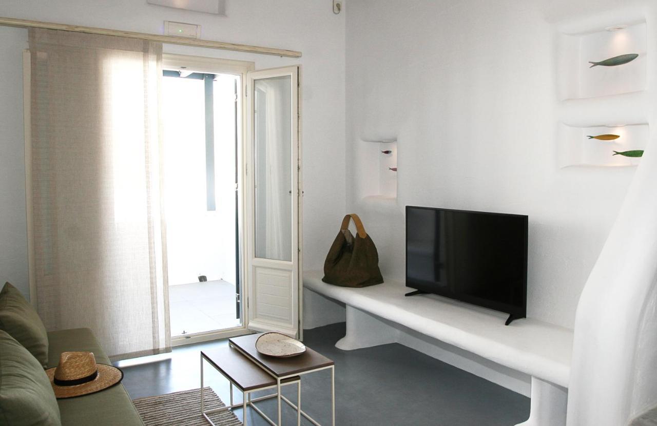 5 Traditional Suites Livadi  외부 사진