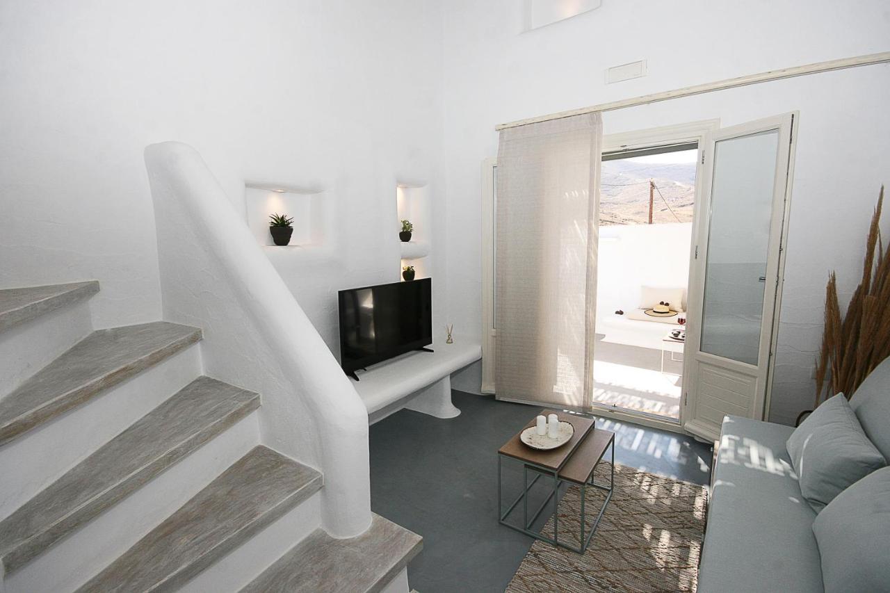 5 Traditional Suites Livadi  외부 사진