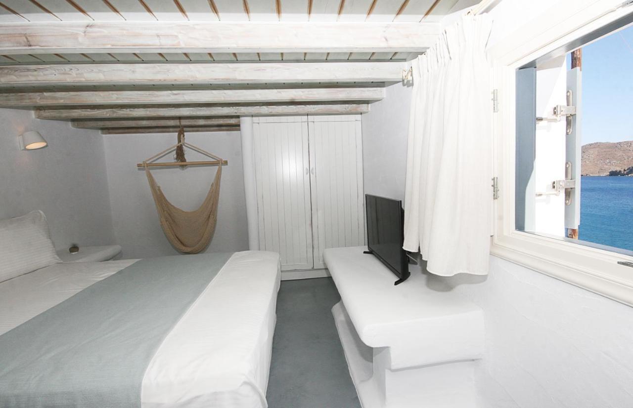5 Traditional Suites Livadi  외부 사진