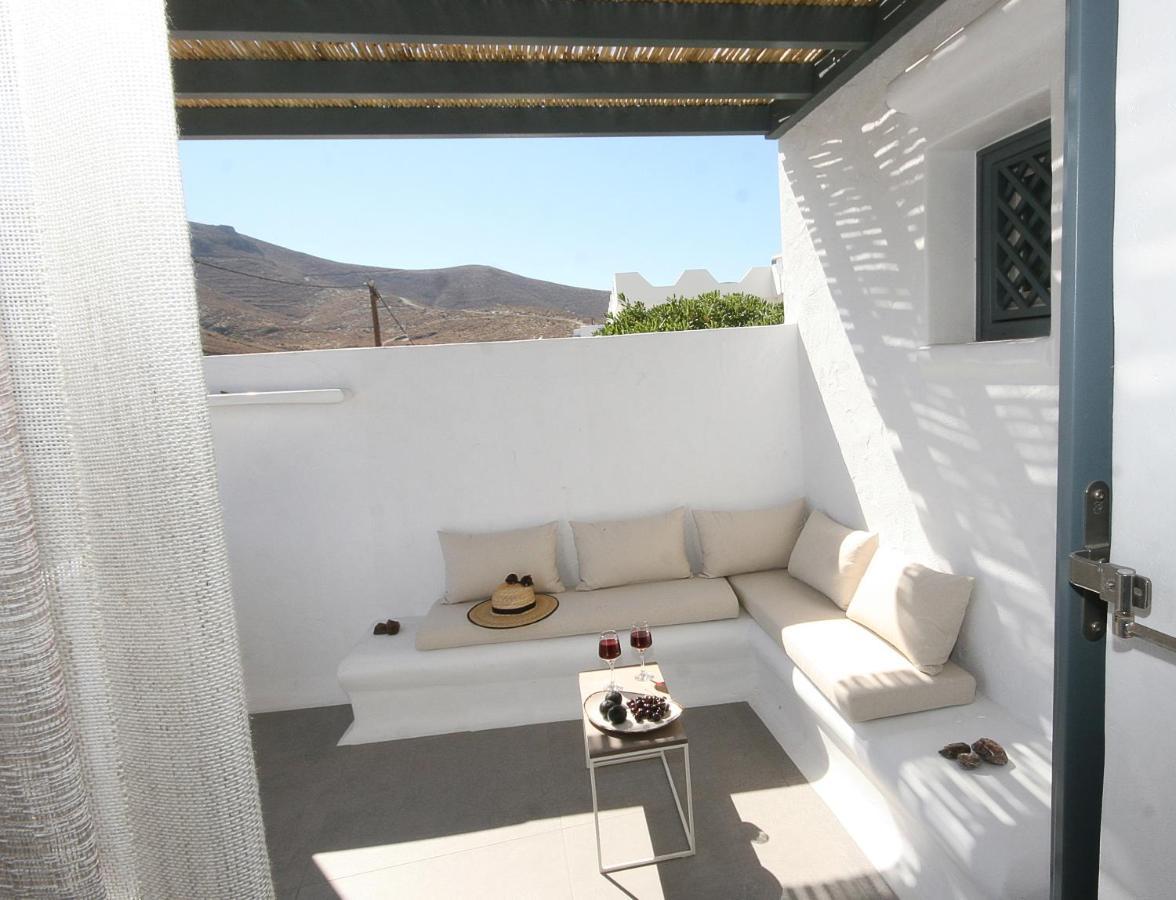 5 Traditional Suites Livadi  외부 사진