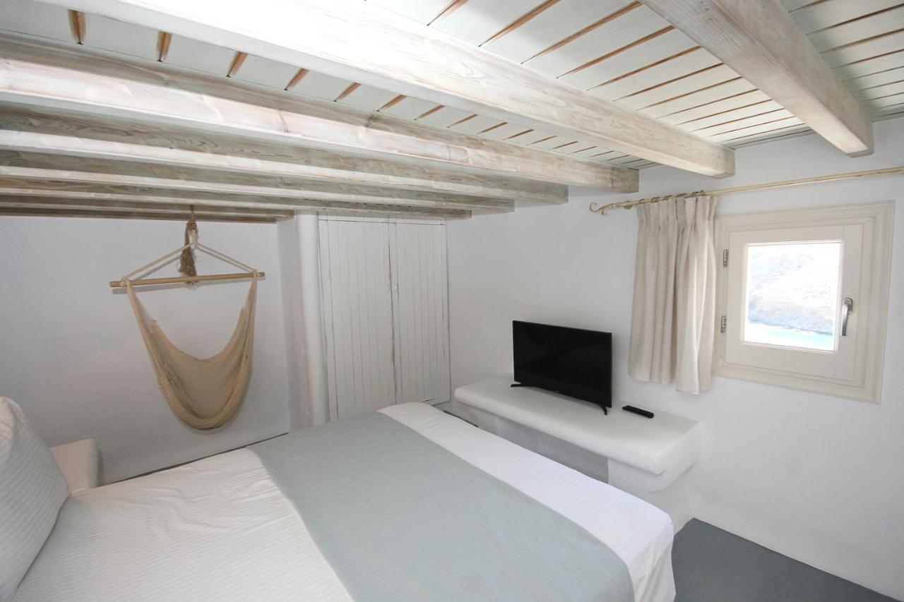 5 Traditional Suites Livadi  외부 사진