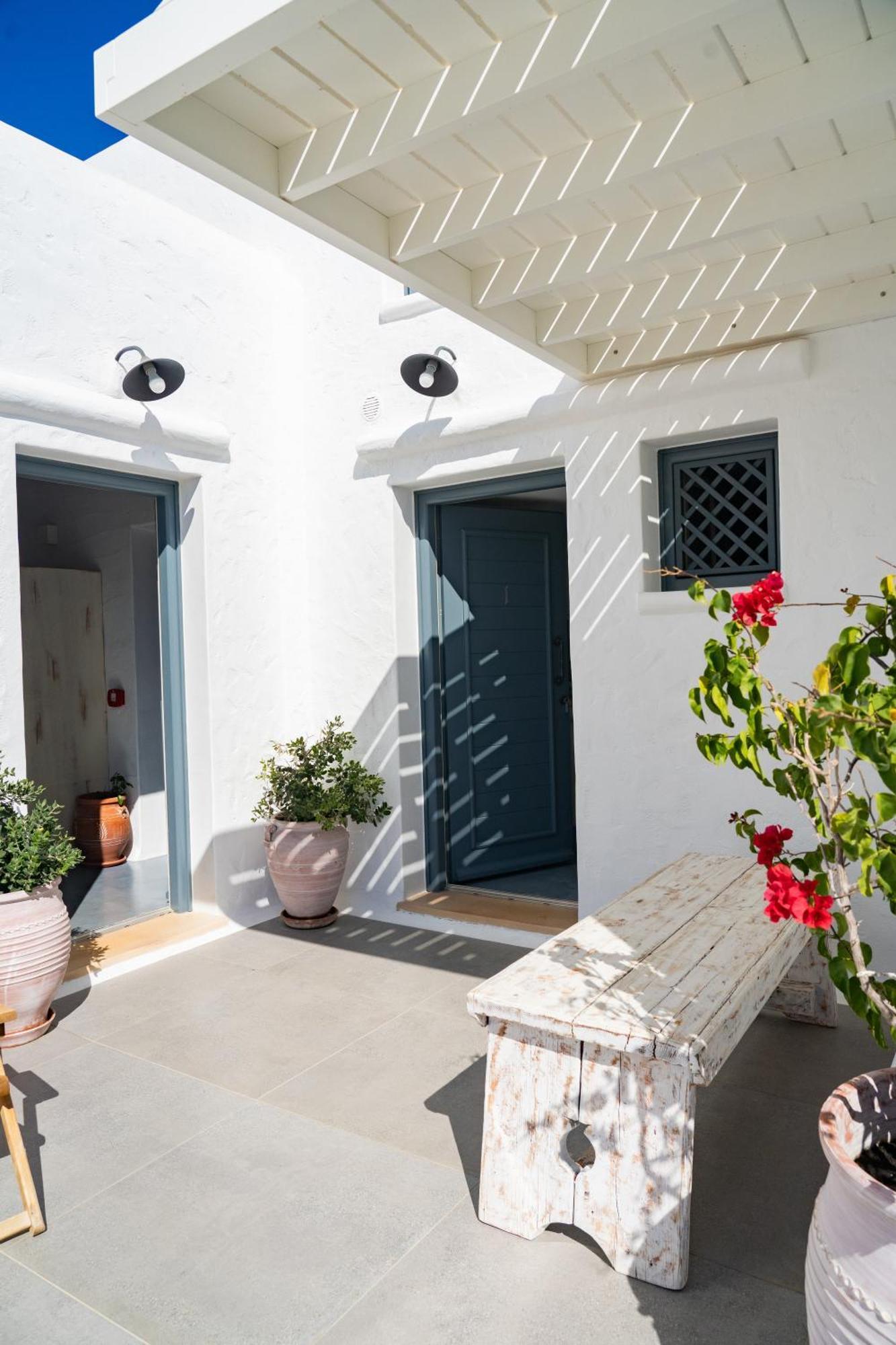 5 Traditional Suites Livadi  외부 사진